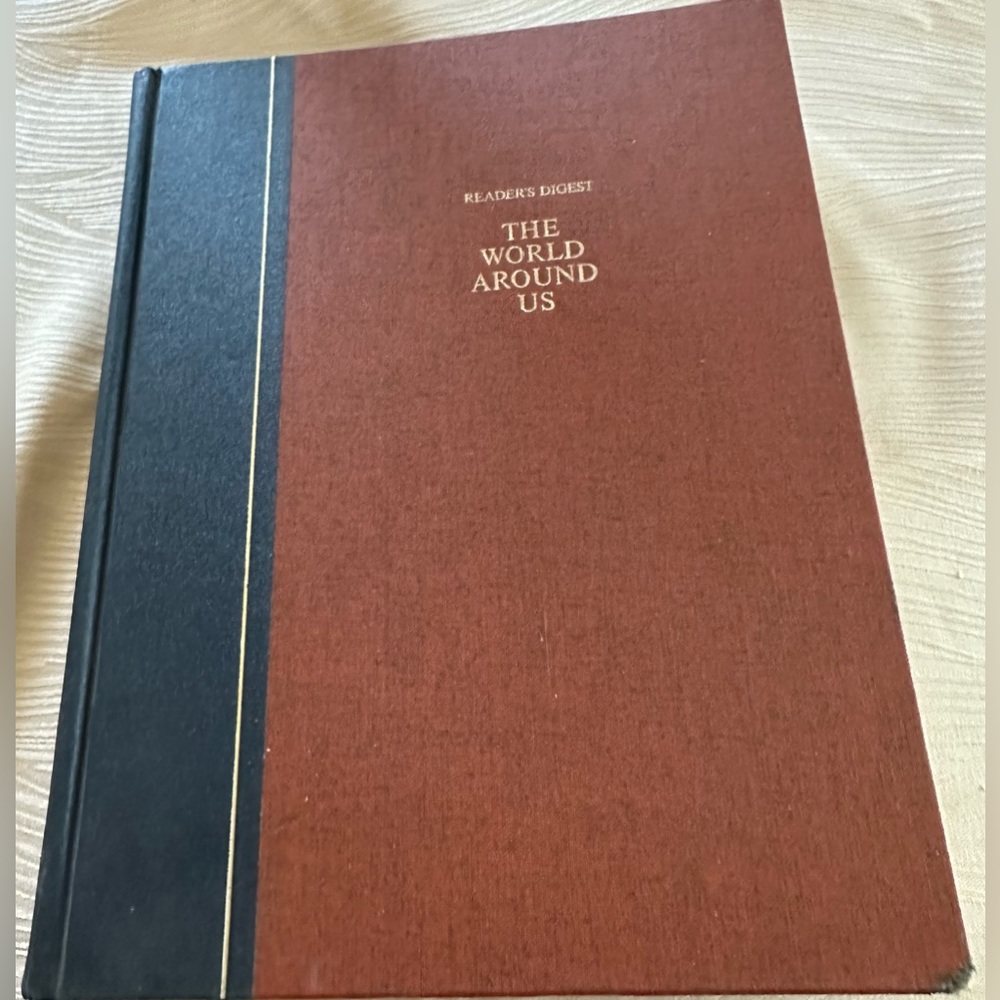 Readers Digest Book The World Around Us good Preowned condition